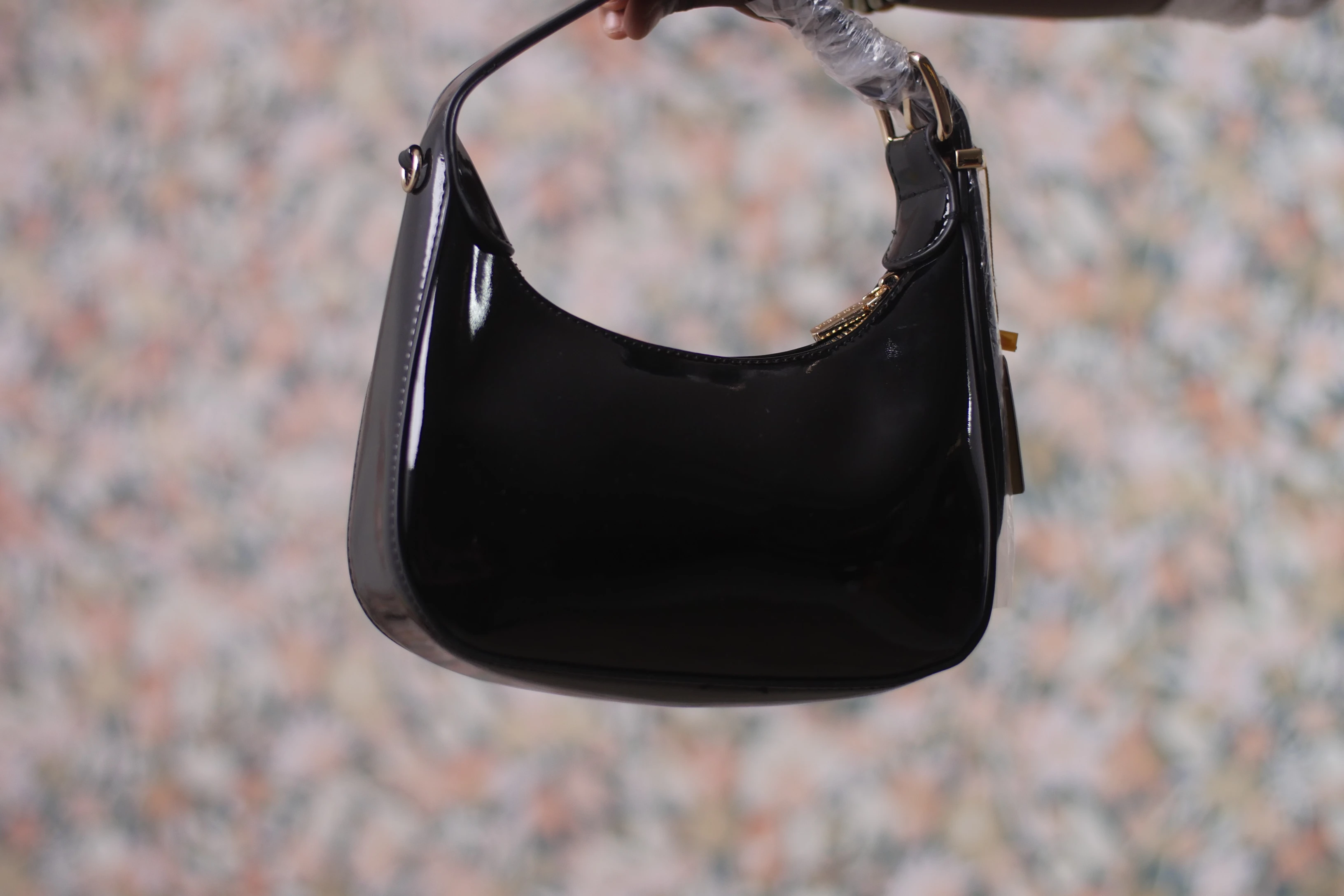 24P-5910 BLACK